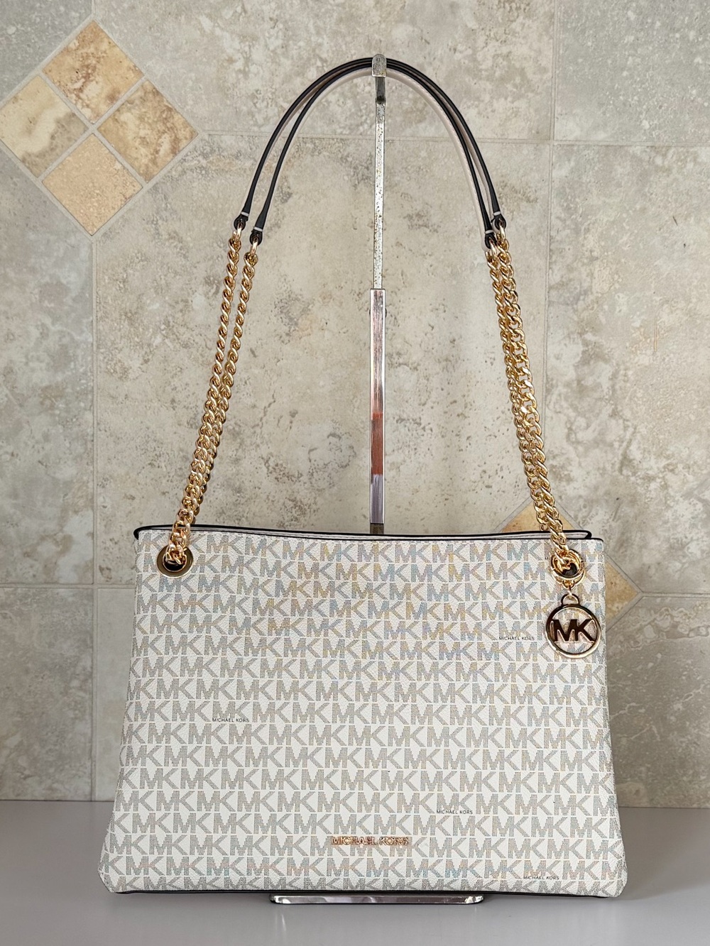 Michael Kors Christina MD Triple Gusset Chain Shoulder Crossbody Bag MK Light Cr